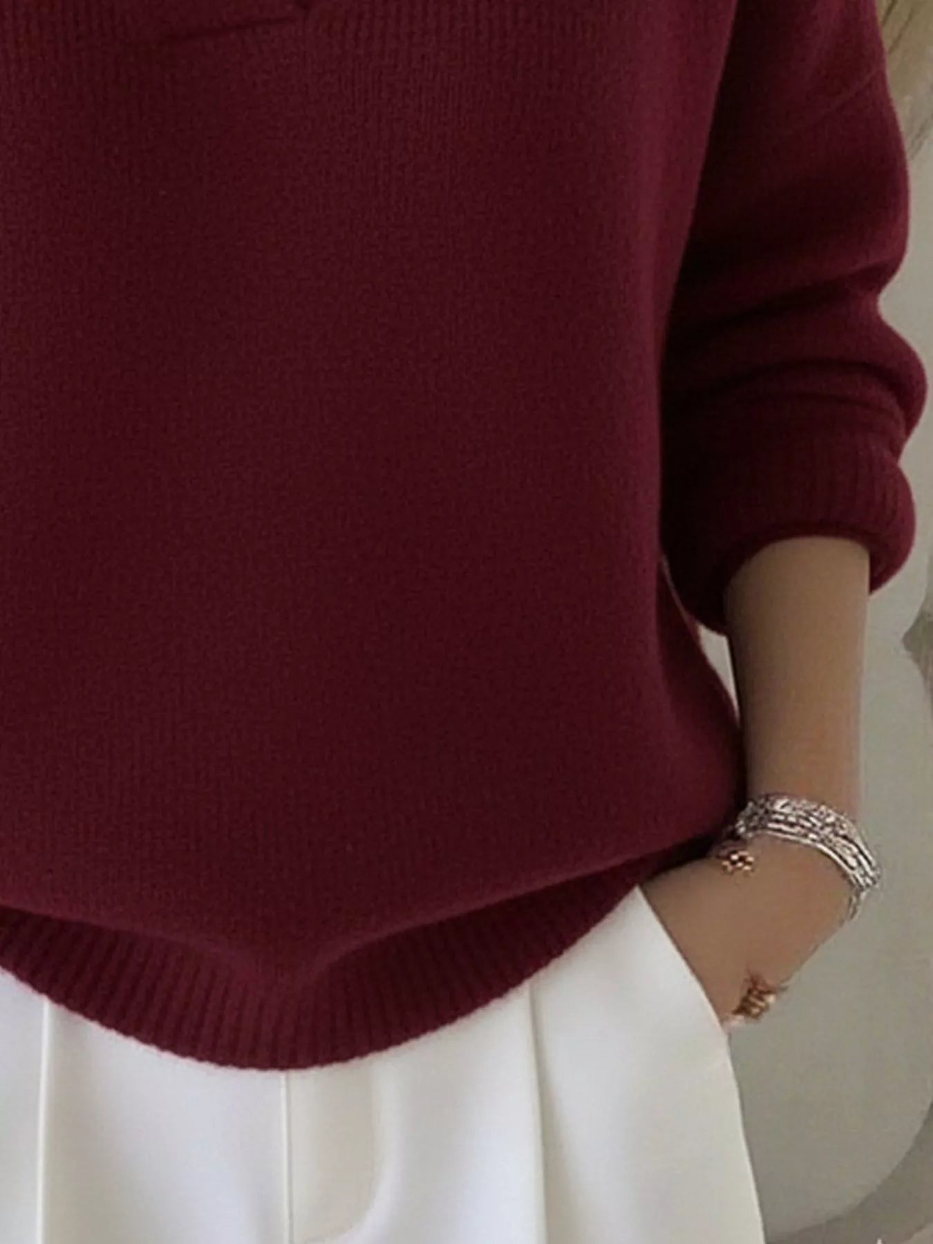 Sarah Express Women's V-Neck Long Sleeve Sweater Plus Size