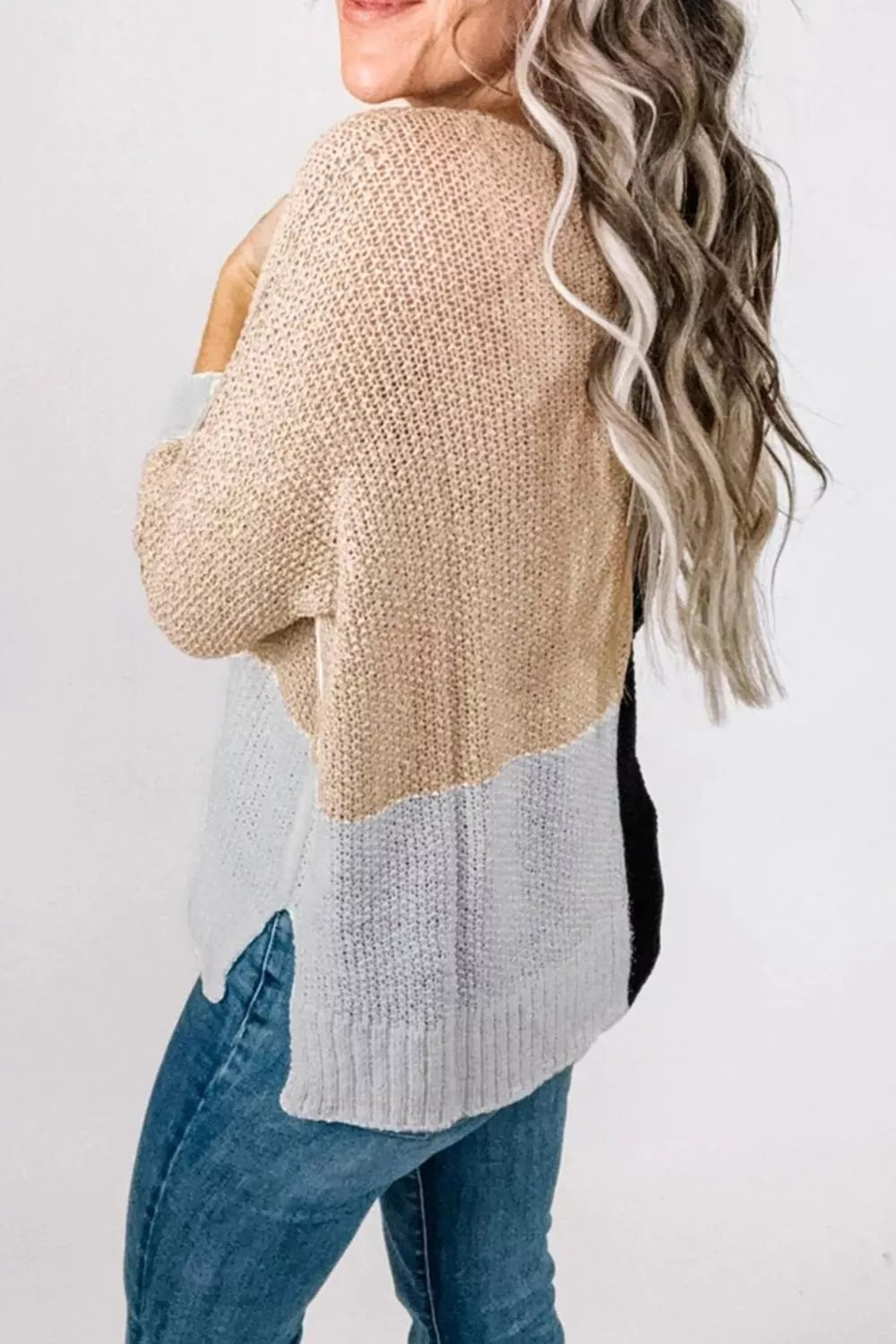 Sarah Express Women's Color Block Knit V Neck Loose Sweater - Ribbed Oversized Pullover