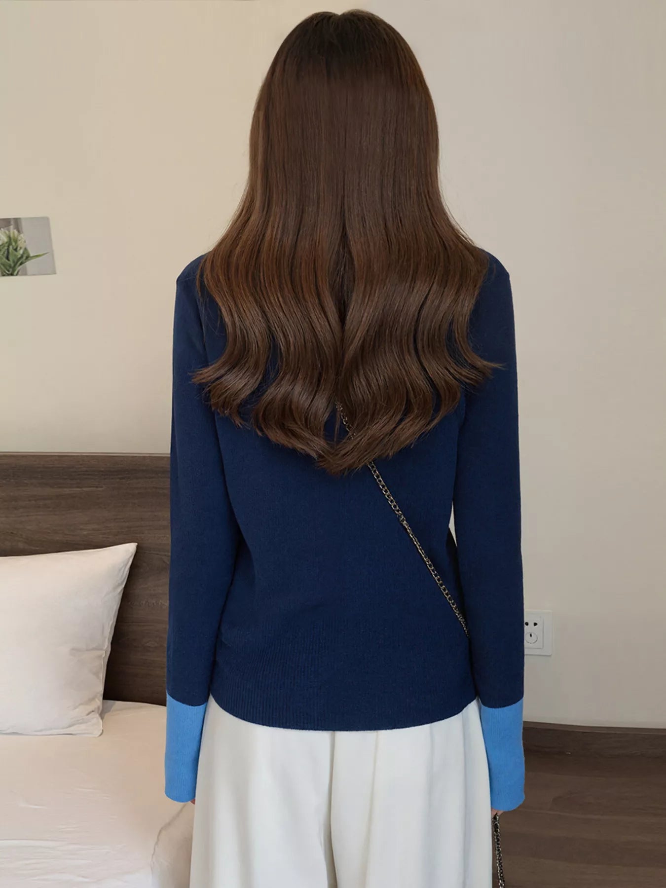 Sarah Express Women's Contrast Trim Ribbed Knit Cardigan