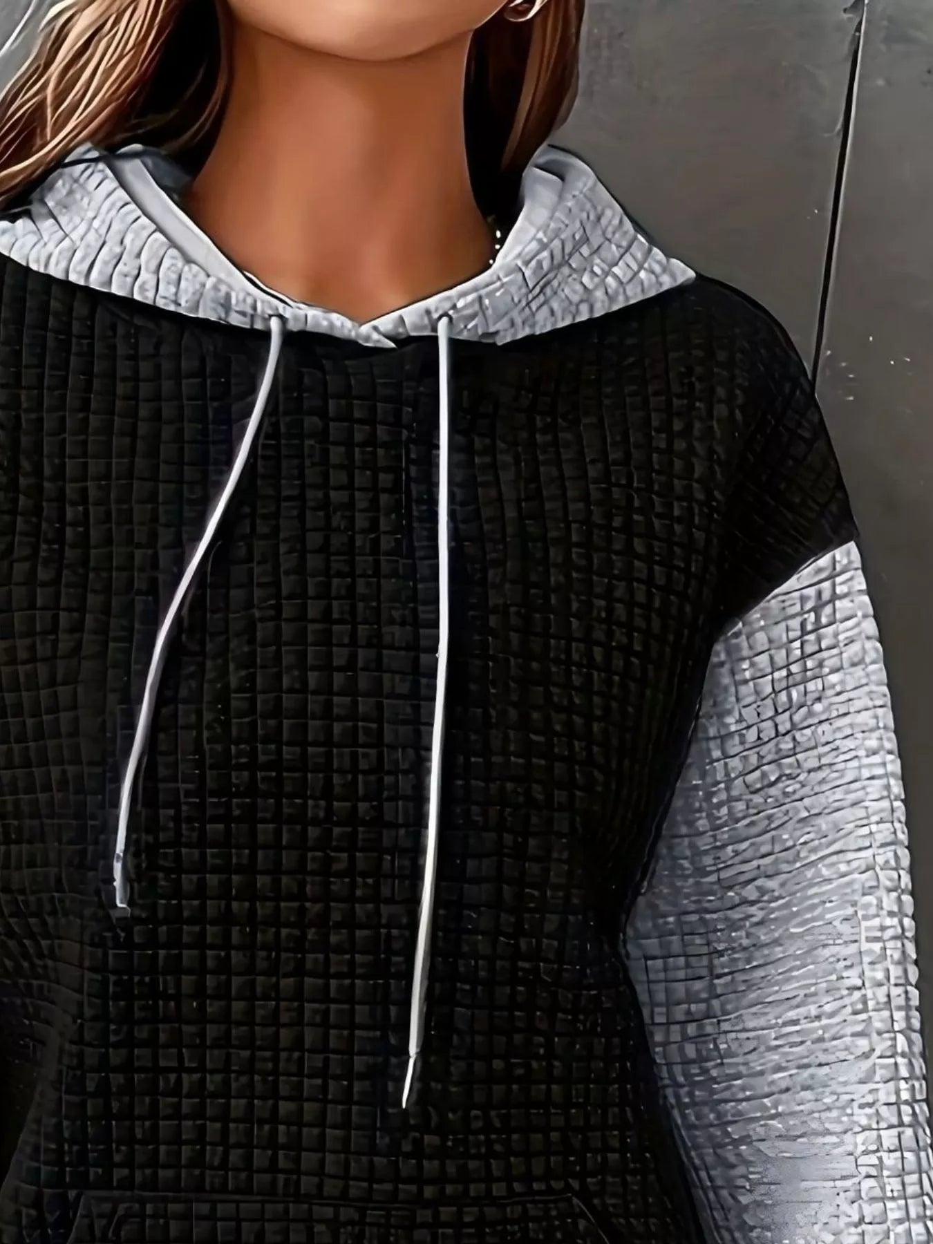 Sarah Express Women's Textured Kangaroo Pocket Hoodie Plus Size Drawstring Sweatshirt