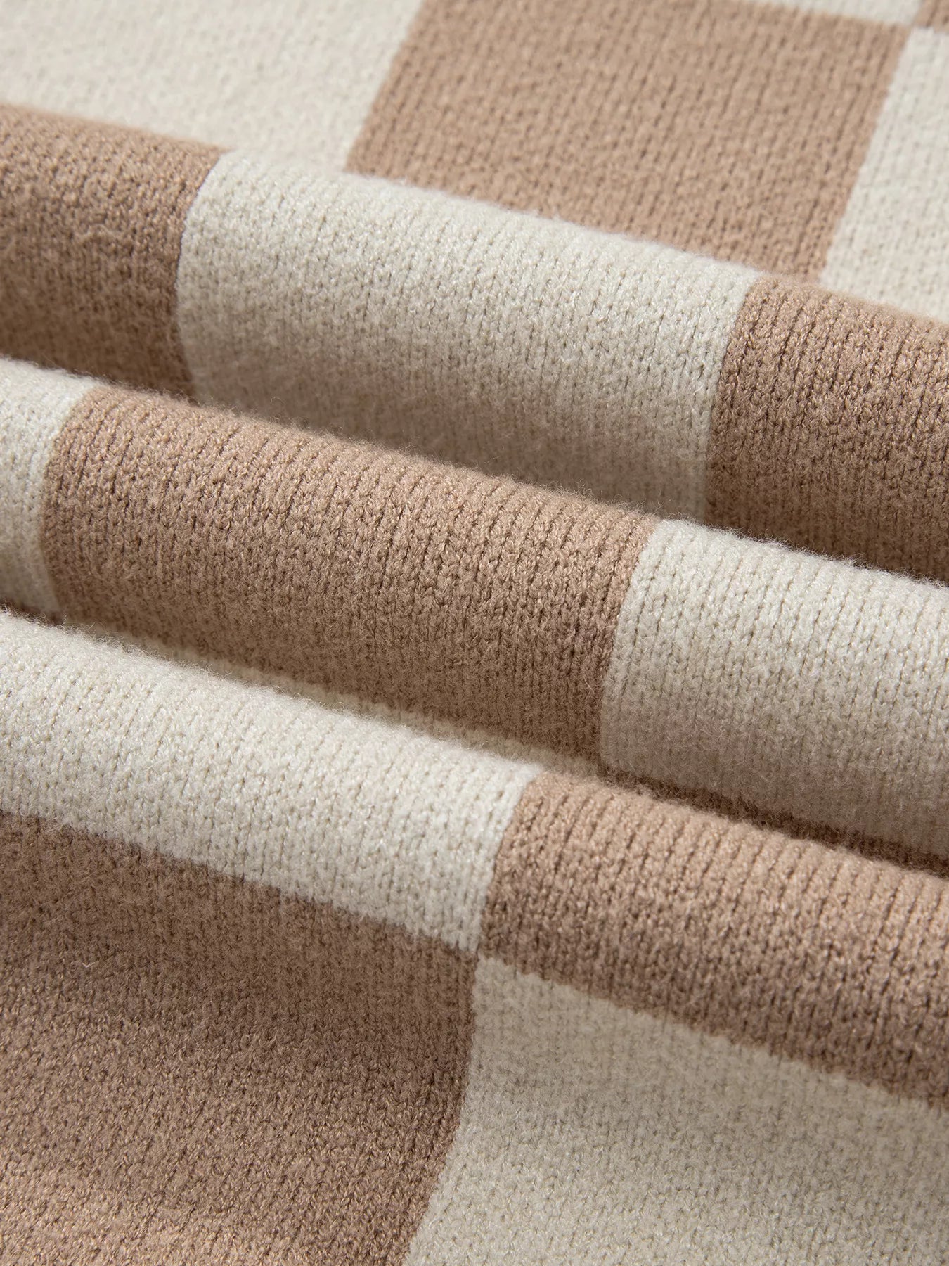 Sarah Express Women's Checkered Pattern Ribbed Trim Knit Baggy Sweater